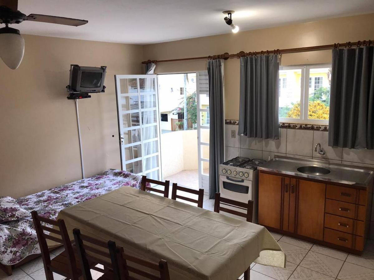 Departamentos Vale Encantado Bombinhas Exteriör bild
